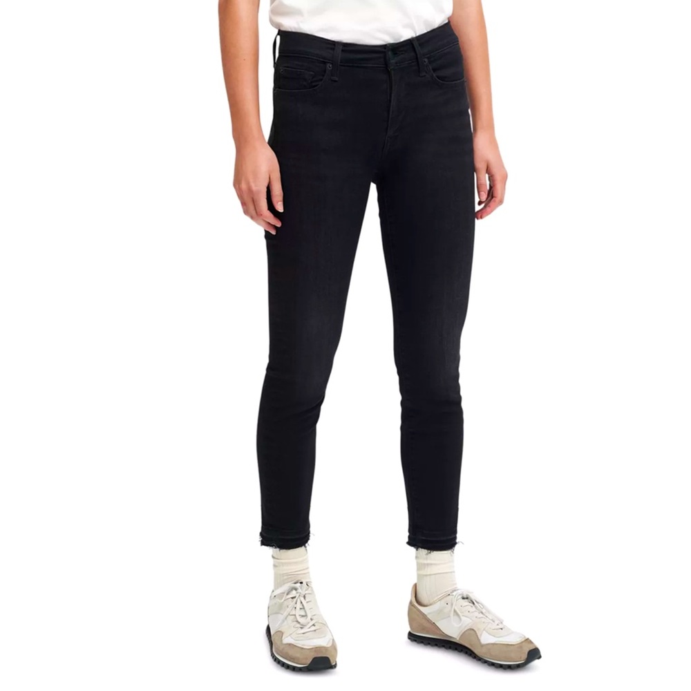 7 For All Mankind Ankle Gwenevere Raw Release Hem with Stretch in Washed Black